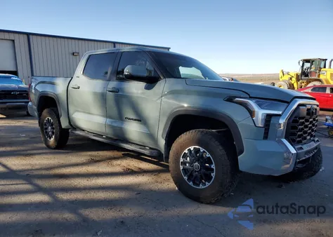 2024 Toyota Tundra Crewmax Sr из США, поврежденный, VIN 5TFLA5DB0RX157762